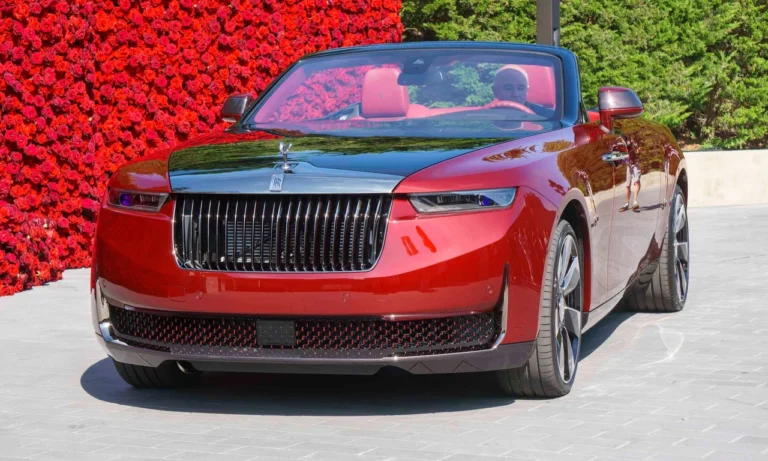 Сама дорога машина в світі: La Rose Noire Droptail від Rolls-Royce